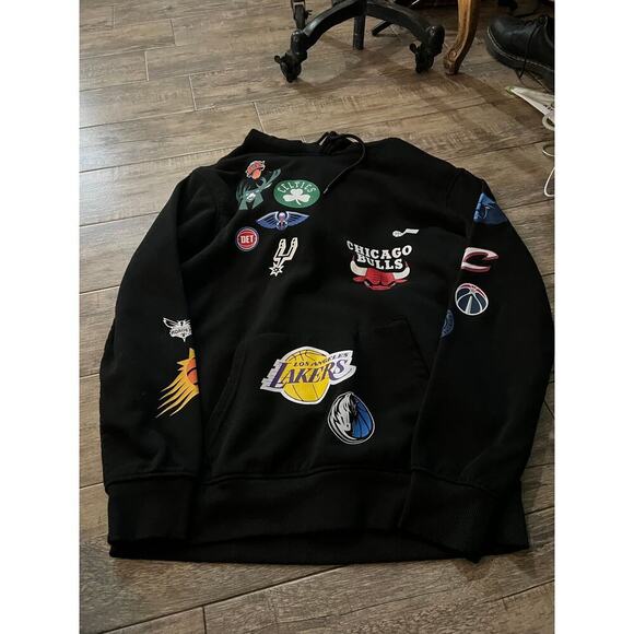 Ultra Game Men's Black NBA Team Logos Pullover Hoodie Size Medium - Picture 3 of 10